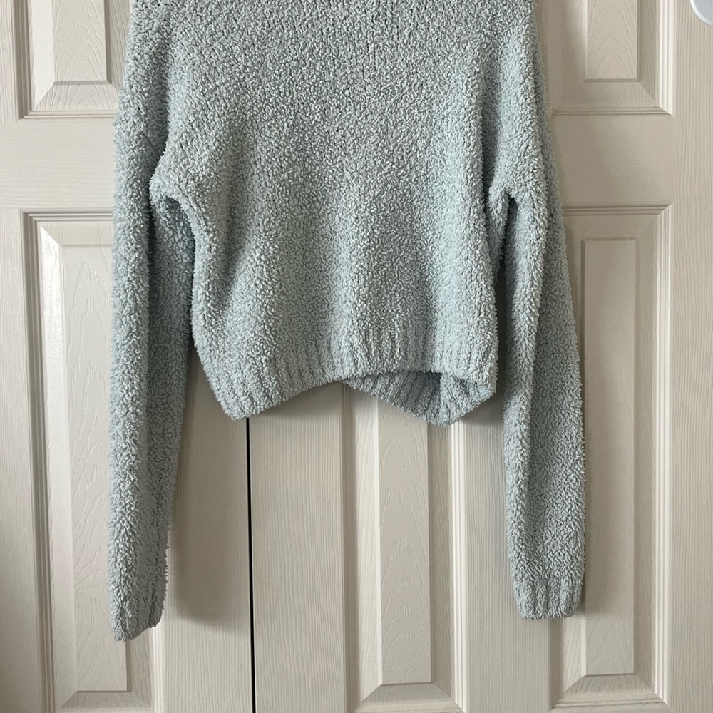 Cozy Women's Sweater in Pale Teal
